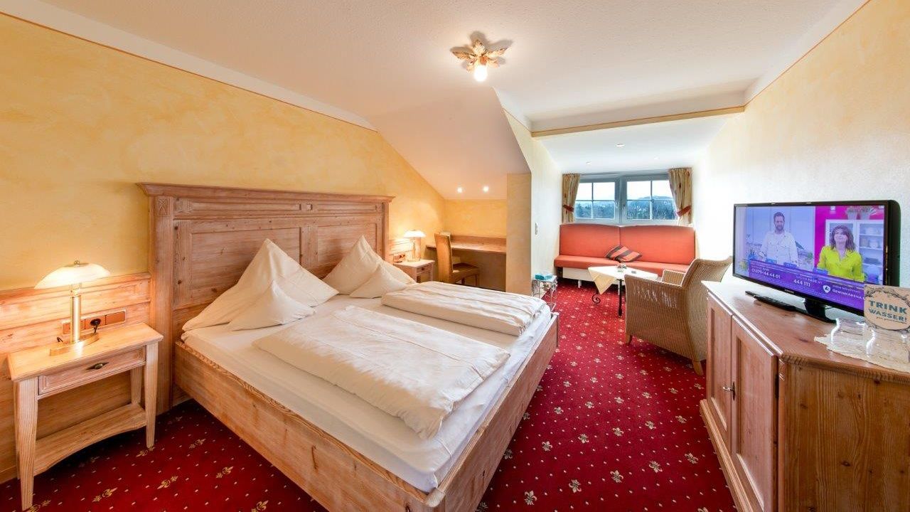 Hotel Sonnenhang Kempten - Doppelzimmer - Schlafen2